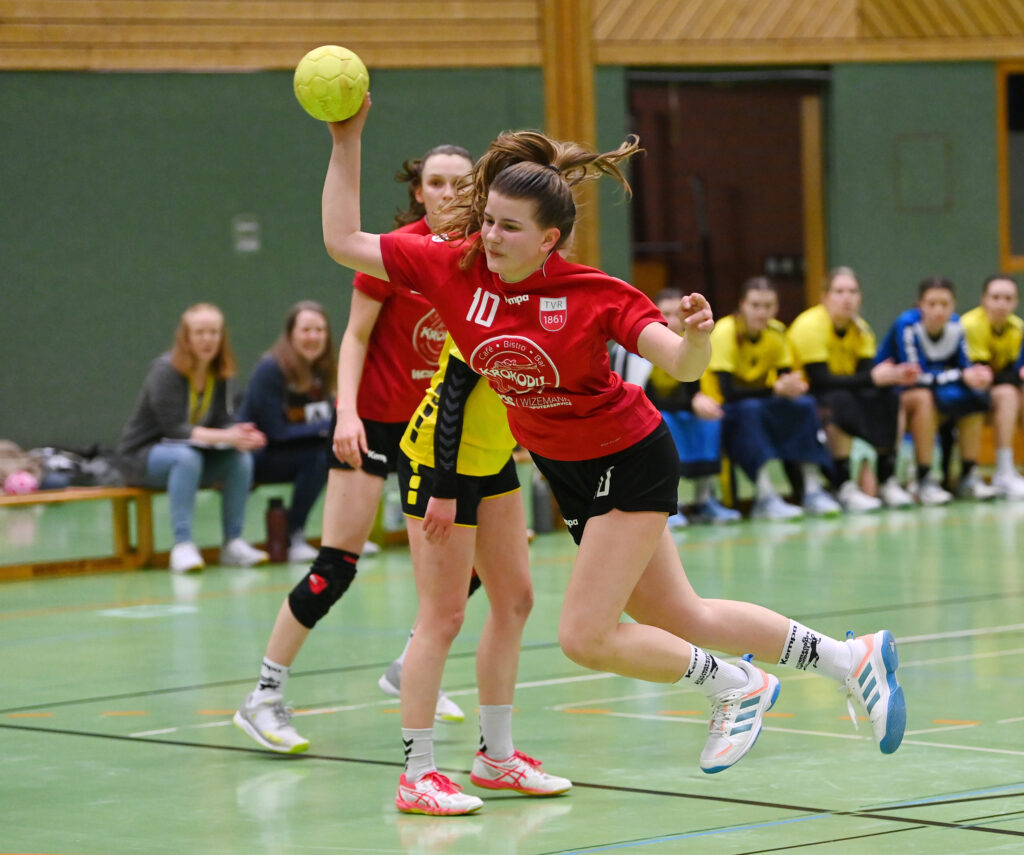 Handball Frauen Bezirksliga 2022/2023    11.03.2023
SG Tuebingen - TV Rottenburg
Sofie Bonfert (TV Rottenburg)
FOTO: ULMER Pressebildagentur
xxNOxMODELxRELEASExx