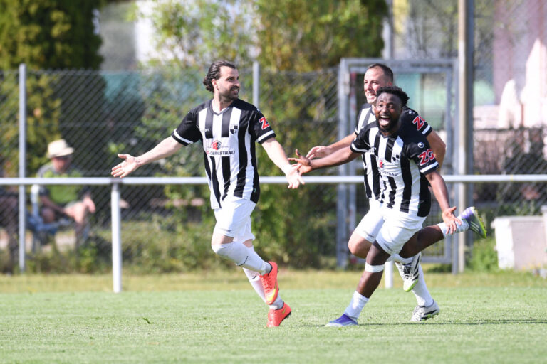 Mehr über den Artikel erfahren Klassenerhalt! Hechingen schlägt Benzingen und bleibt in der Bezirksliga – Bildergalerie