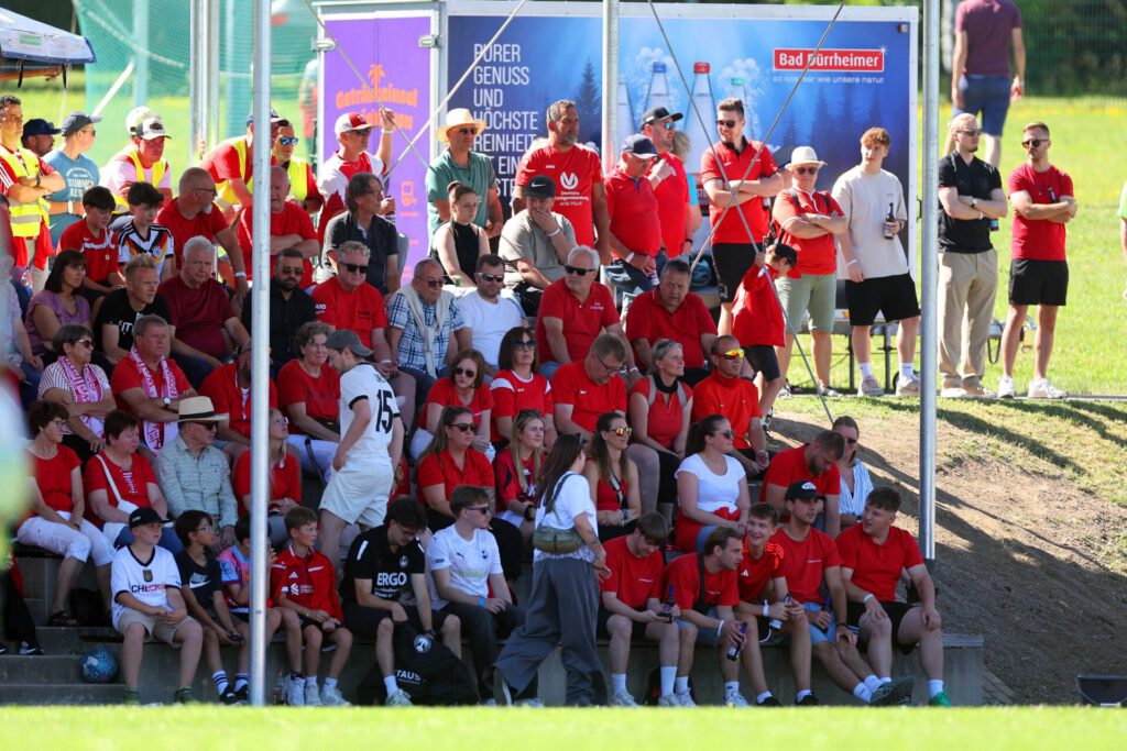 Fussball Relegation zur Kreisliga A (Relegant KLA 3 - 2. KLB3) / 2025/2026    14.06.2026  Fussball Relegation zur Kreisliga A (Relegant KLA 3 - 2. KLB3) Schwarzwald/Zollern  SGM Erzingen/Roßwangen/Endingen  gegen SC Wellendingen     FOTO: Frank Riedinger  xxNOxMODELxRELEASExx