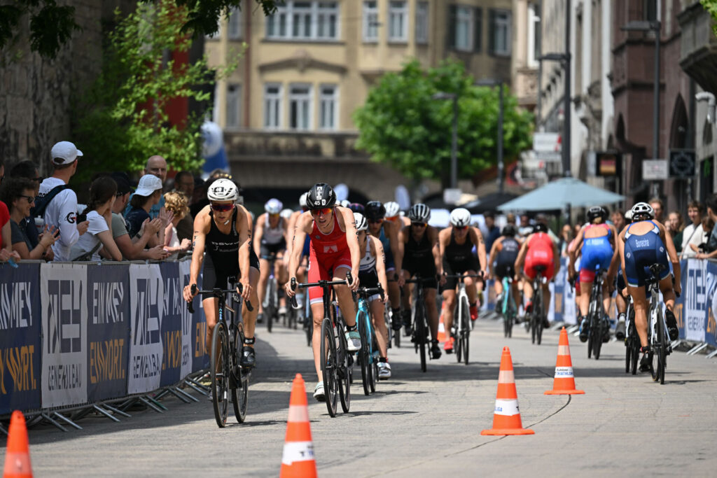 Mey Generalbau Triathlon 2026 in Tübingen, 19.07.2026 - frubiase SPORT 1. Triathlon-Bundesliga - Frauen Radstrecke
Foto: Axel Grundler