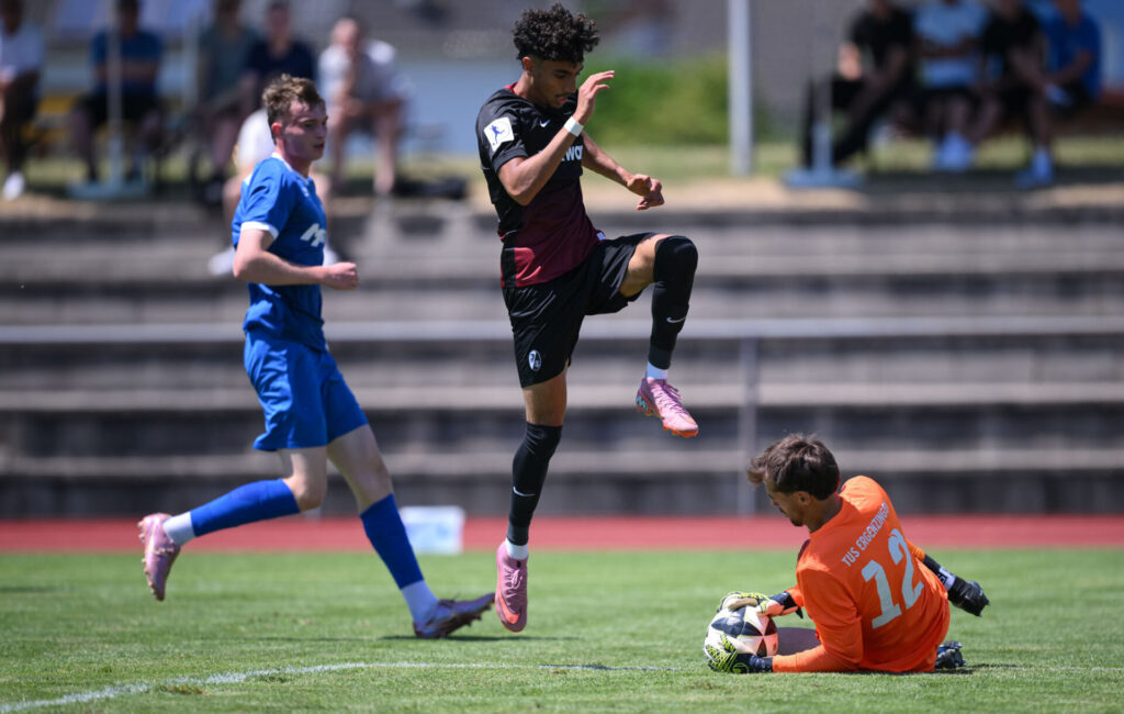 Fussball  BITZER Cup 2026 in Ergenzingen  Aktive 04.07.2026  Bezirksliga NSW / Regionalliga Sued  TuS Ergenzingen - SC Freiburg U23FOTO: Pressefoto ULMER / Markus Ulmer  xxNOxMODELxRELEASExx