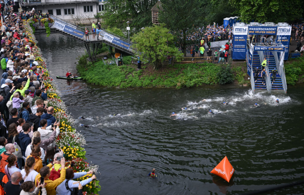 Triathlon 19.07.2025
Mey Generalbau Triathlon Tuebingen 2026
Start Schwimmen Kurzdistanz
FOTO: Pressefoto ULMER / Markus Ulmer
xxNOxMODELxRELEASExx