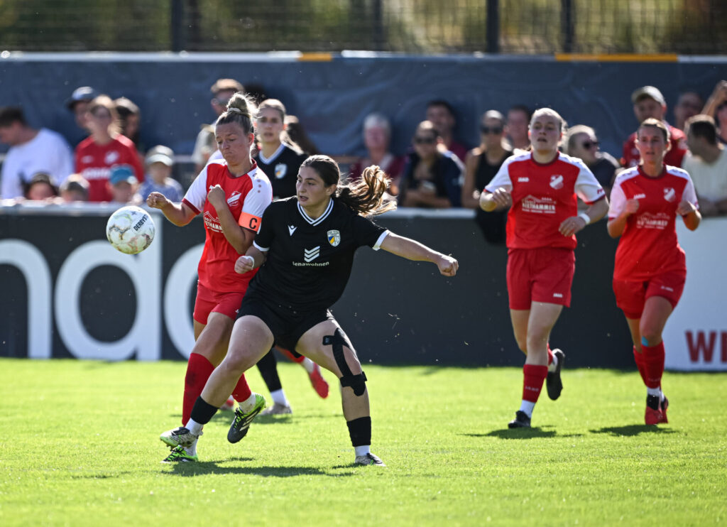 Fussball  DFB Pokal Frauen 1. Runde  Saison 2026/2027   26.09.2026 
SV Eutingen - FC Carl Zeiss Jena 
FOTO: Markus Ulmer