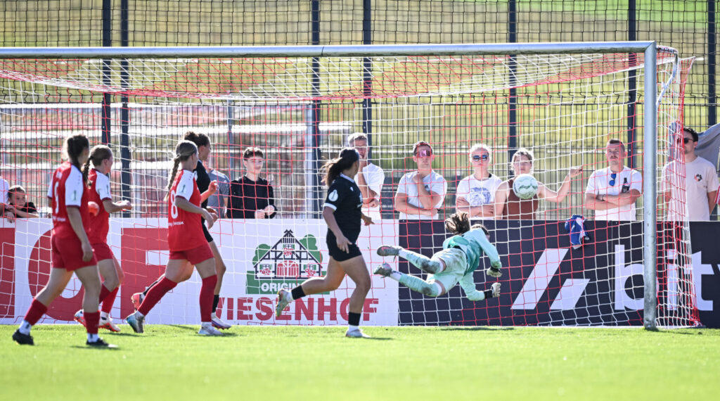 Fussball  DFB Pokal Frauen 1. Runde  Saison 2026/2027   26.09.2026 
SV Eutingen - FC Carl Zeiss Jena 
FOTO: Markus Ulmer